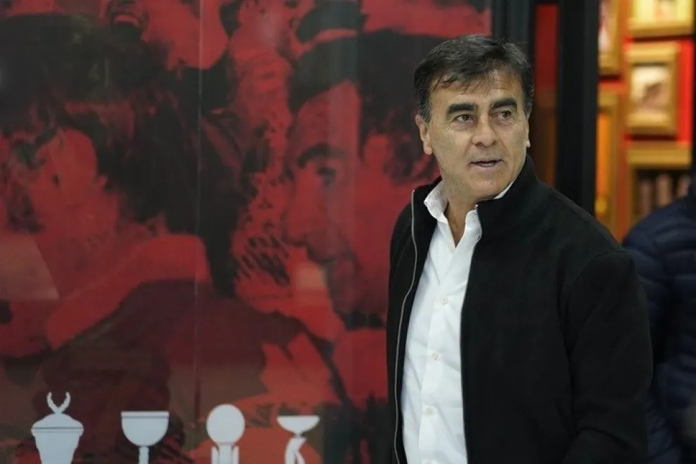 Gustavo Quinteros, técnico de Independiente.
