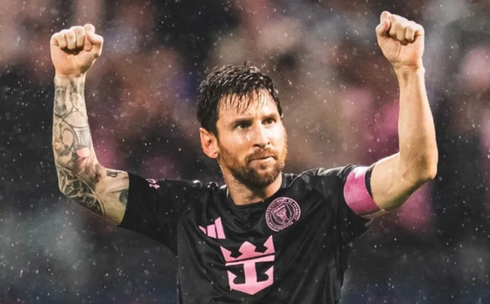 Lionel Messi festejando uno de sus goles ante New York City.