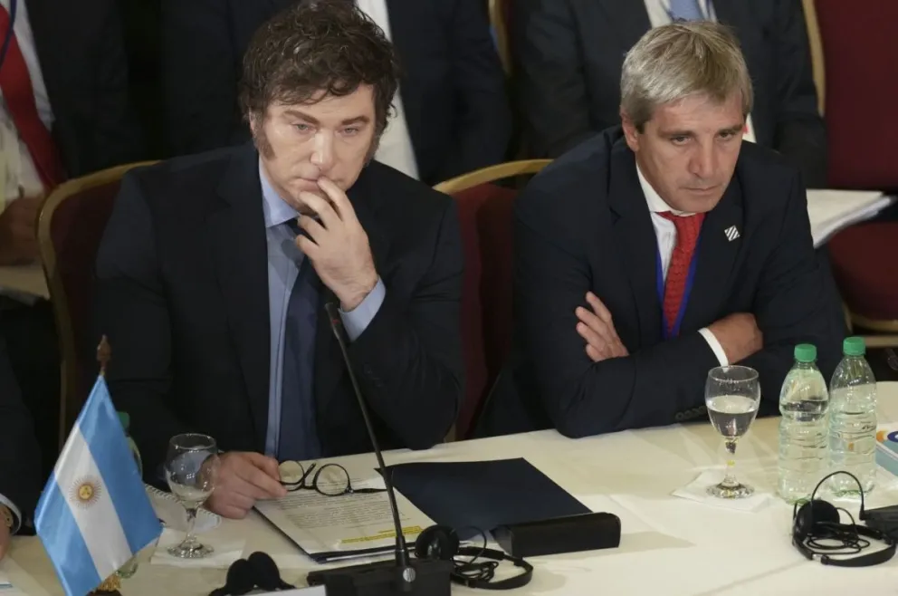 El Gobierno analiza recortes de subsidios para contener el gasto público.