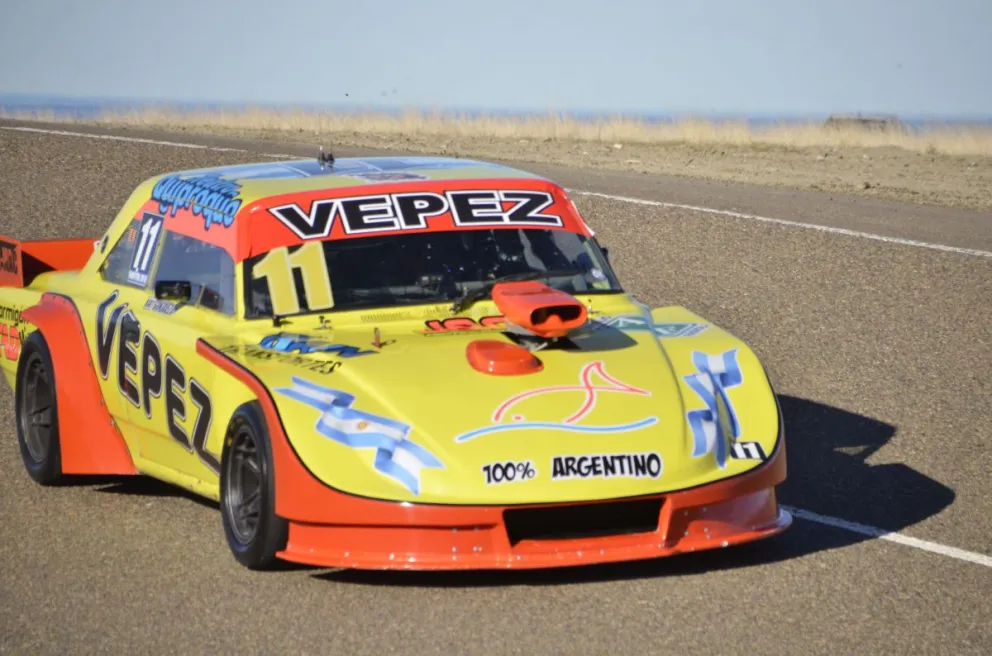El Auto Moto Club de Comodoro Rivadavia presenta la 9º fecha del campeonato provincial de automovilismo, con un total de 108 autos para una etapa de definición del certamen 2025 con cinco categorías en acción. El 16 de noviembre se cierra todo en Trelew.