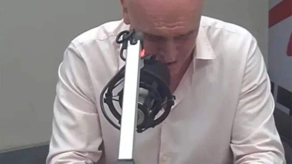 José Luis Espert se quebró durante una entrevista radial.