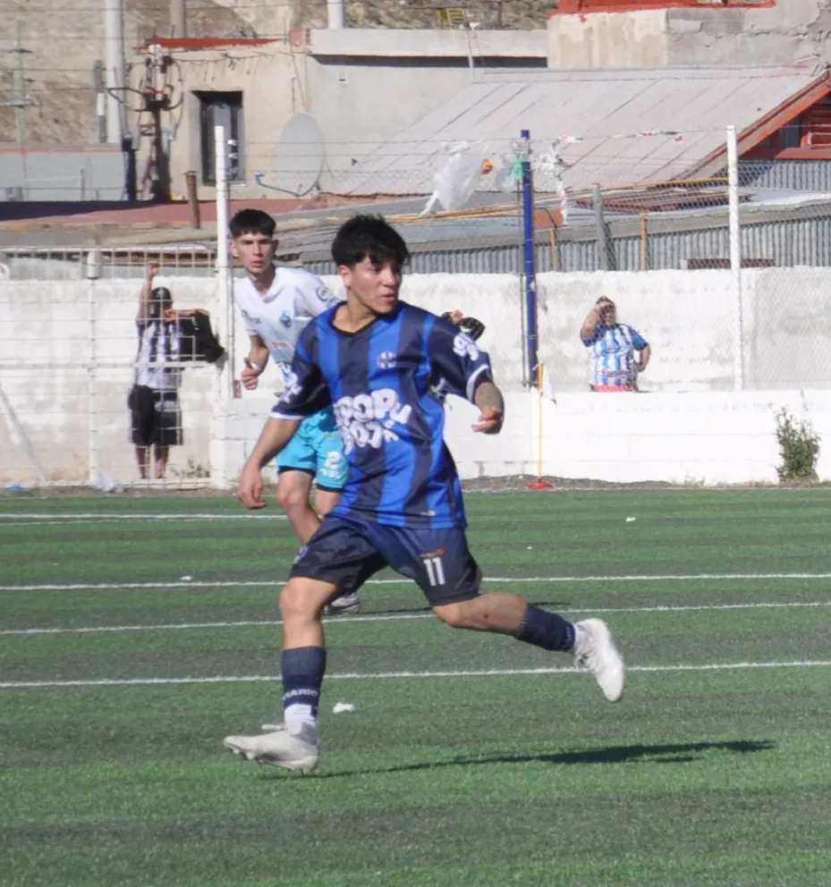 Guillermo Reinoso puso el 3 a 1.