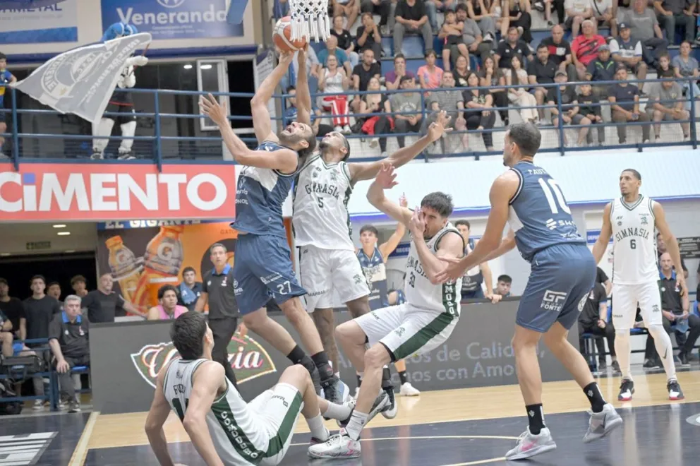 Gimnasia enfrenta al candidato Instituto. (laliganacional.com.ar).