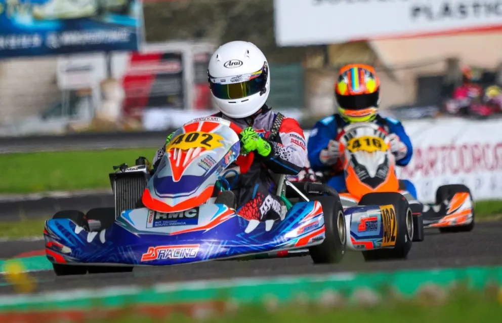 El piloto de Comodoro Rivadavia, Javier Fernández hizo la pole en su categoría en el Sudamericano Rotax que se corre en Ecuador . (Foto: Curva1Kart)