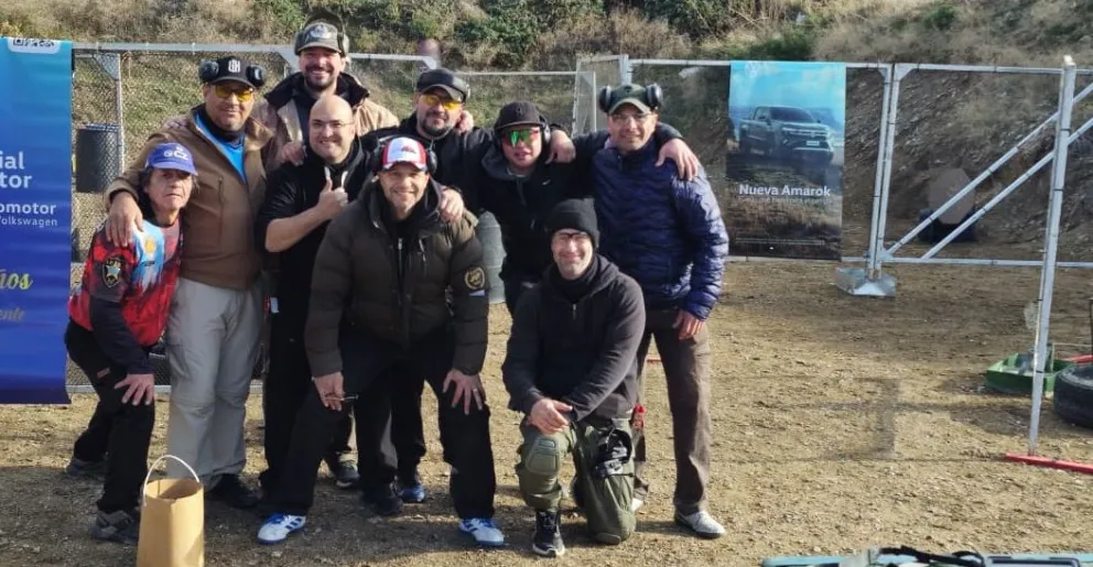 Fernando Lago especialista tiro práctico se prepara para competir en el Torneo Nacional que se llevará a cabo el 22 y 23 de noviembre, organizado por el Tiro Federal Argentino de Buenos Aires.