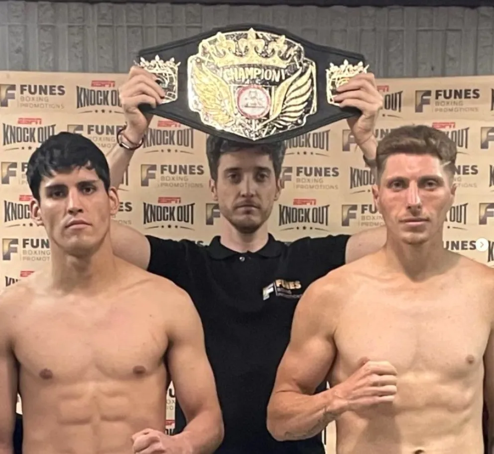 El comodorense Ariel López no tuvo un buen regreso en su disputa por el título Cono Sur de la AMB, perdió por KO 3º en Córdoba dejando también su invicto en el boxeo argentino en categoría Mediano. Foto: Funes Box Promotions.