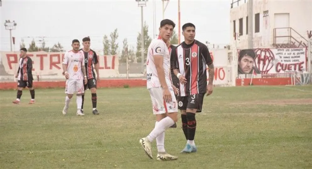 Huracán visita a Palazzo y Ameghino a USMA.