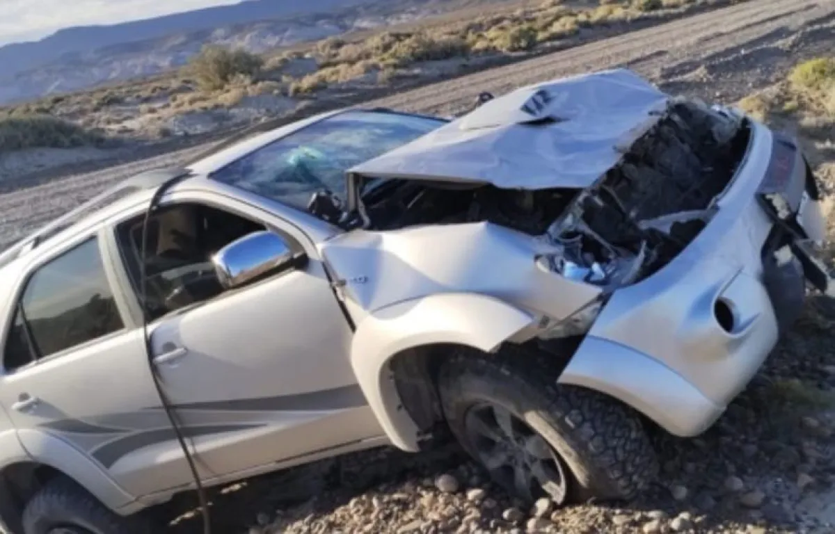 Despiste en la Ruta 1 deja dos heridos leves | Diario Crónica