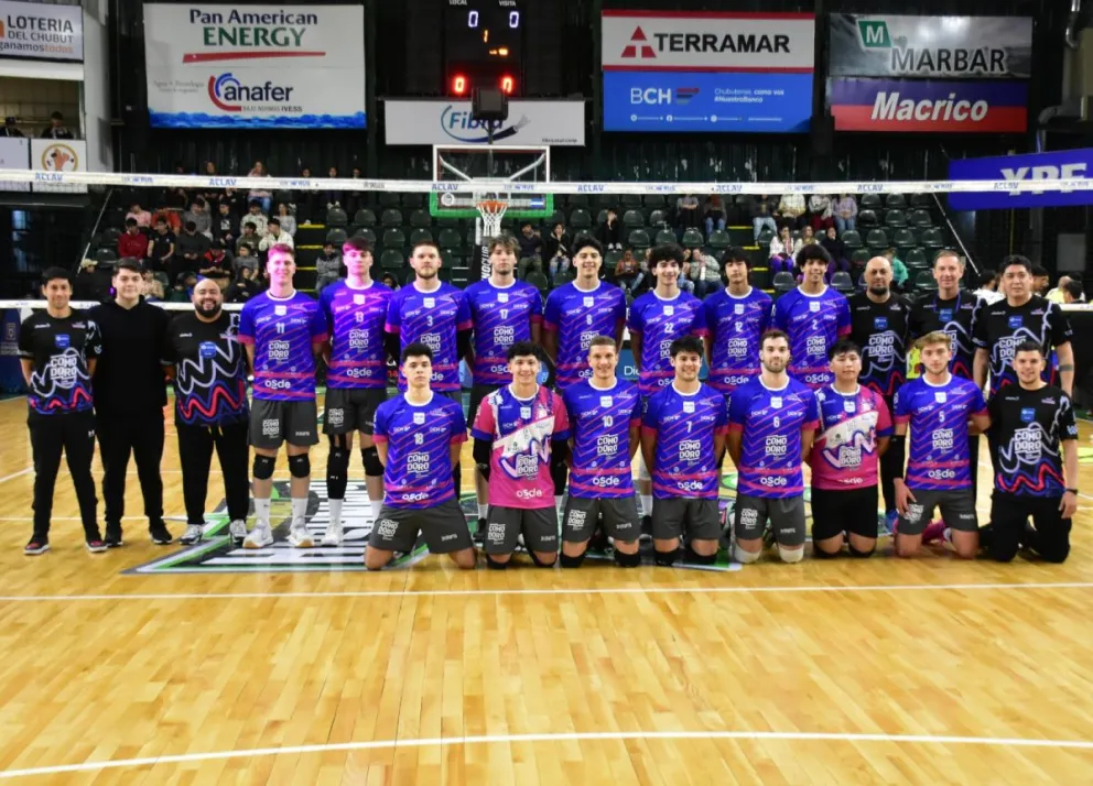 El elenco que representa a Comodoro Rivadavia, Waiwen Vóley, salió rumbo a Tucumán para competir en el Tour 1 de la Liga Argentina.