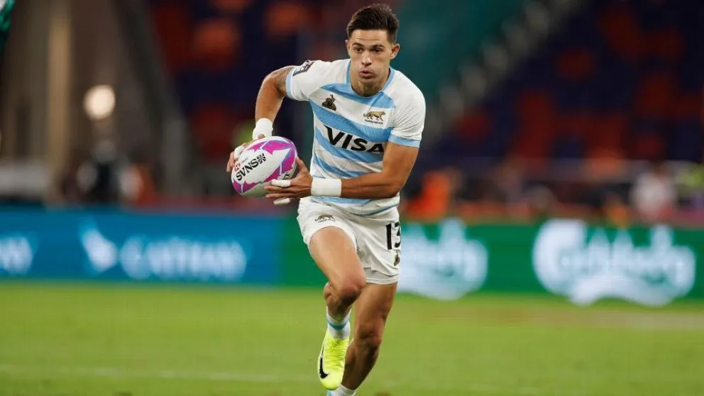 Marcos Moneta con la camiseta de Los Pumas 7's. World Rugby,