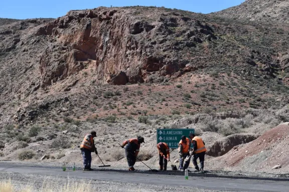 Vialidad Nacional avanza con trabajos de mantenimiento en rutas ...