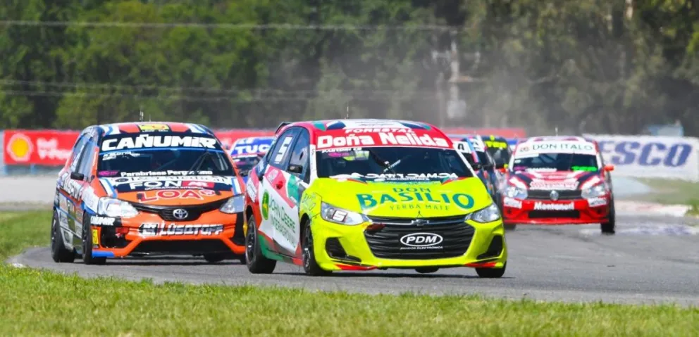 Juan Pablo Pastori, Renzo Blotta y Francisco Coltrinari fueron los tres pilotos mejores ubicados de la segunda serie de la Clase 2.