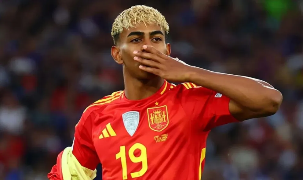 Lamine Yamal fue desafectado de la seleccion española debido a un tratamiento médico no autorizado.