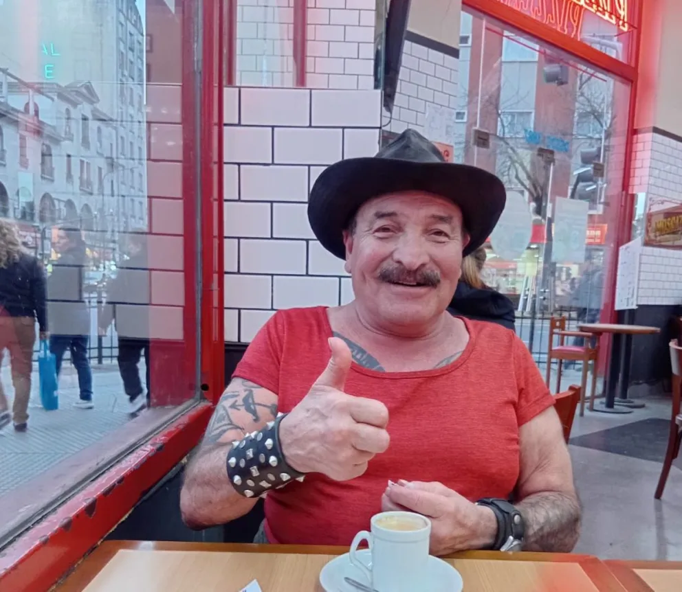 Manuel Álvarez creador del Mr. Comodoro organiza una nueva edición en el Gimnasio Gatti de Comodoro Rivadavia.