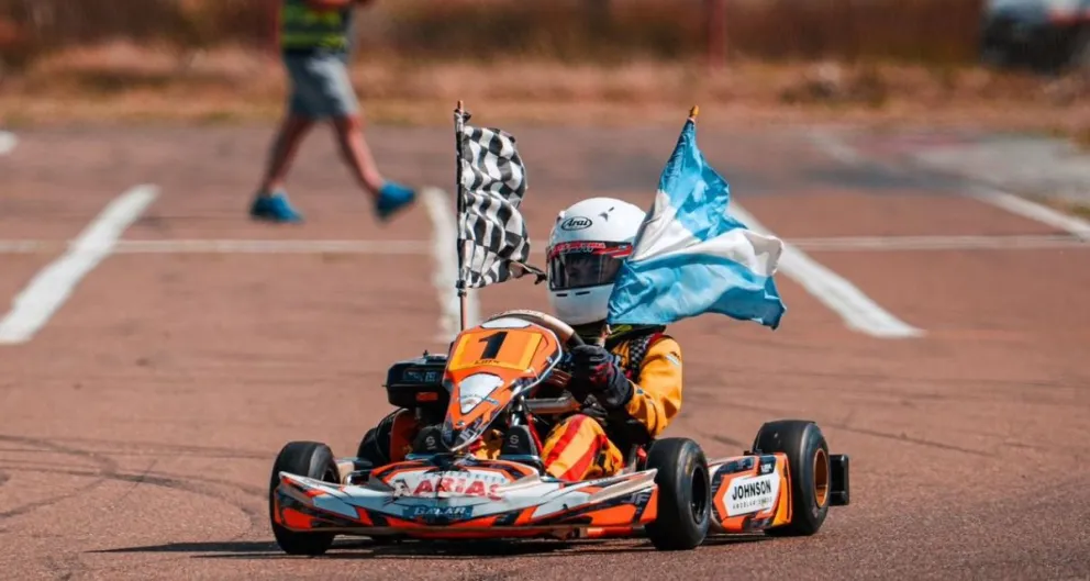 Se corre este domingo la 8º fecha del campeonato de karting organizada por la Asociación de Karting de la Patagonia Sur. Juan Martín Fernández es uno de los campeones consagrados en la séptima fecha del año. (Foto: Galard Prensa)