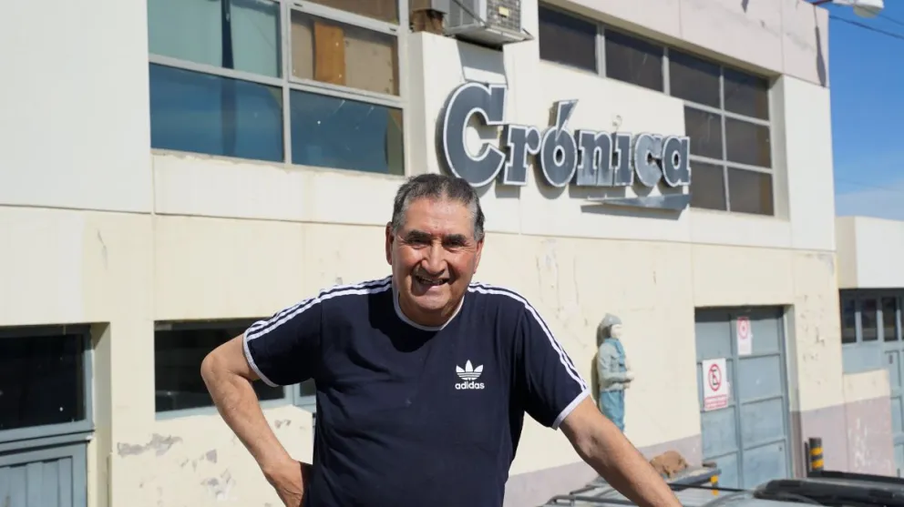 Atilio Hernández desde hace años que sigue manteniendo su postura que le gustaría ver algún día que la Corrida de Crónica tuviera la distancia en 10K, aunque sabe que por el momento es solo un deseo, siempre estará colaborando con la organización. 