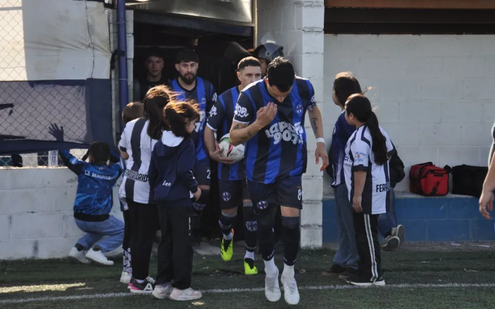 Ferro es puntero en el Zonal y segundo en la tabla general. (Foto: archivo).