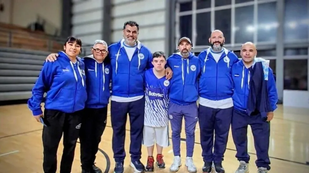 Gonzalo Basulto fue convocado a la Selección Argentina de Básquet por FADDIM (Federación Argentina de Deportes para Persona con Discapacidad Intelectual).