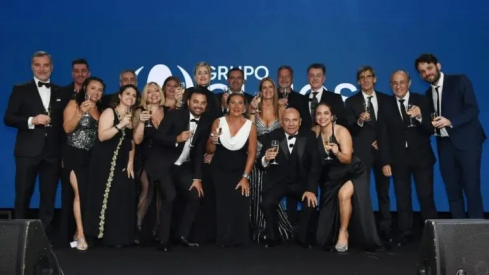 El Grupo Olmos despidió el año 2025 con una espectacular fiesta que congregó a más de 1.200 directivos y colaboradores de este gran grupo empresarial.