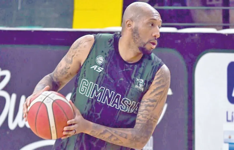 Kenneth Horton debutará este miércoles frente a Platense.