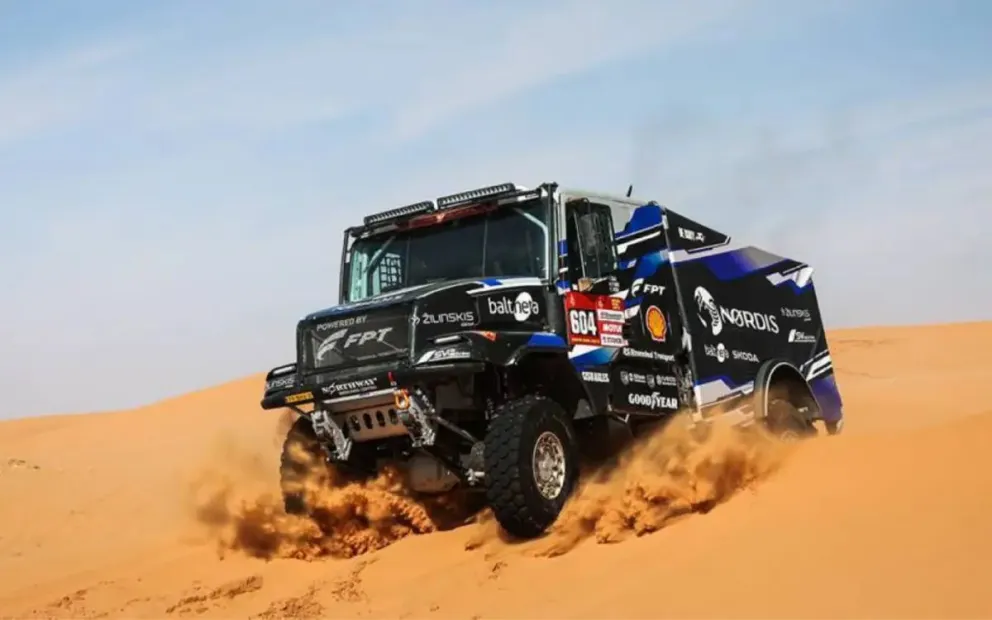 DESTREZA. Tras una durísima jornada, terminó una muy buena semana para los competidores argentinos | FOTO: Dakar.com