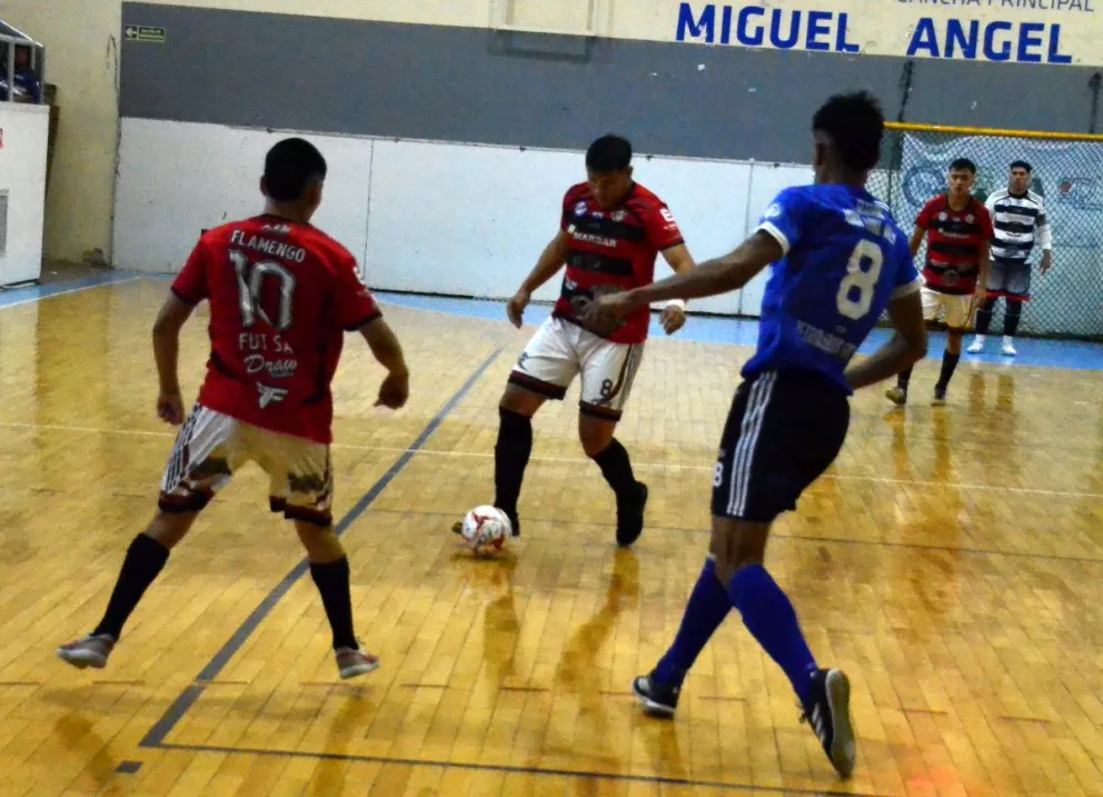 El encuentro decisivo comenzará a las 22 en el Municipal 1 y definirá al campeón de la temporada.