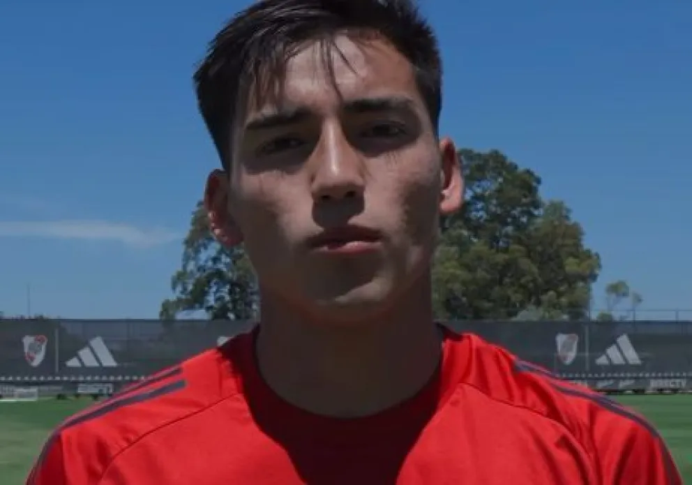 River Plate y el comodorense Ian Subiabre lanzan una campaña solidaria para asistir a los afectados por el Cerro Hermitte.