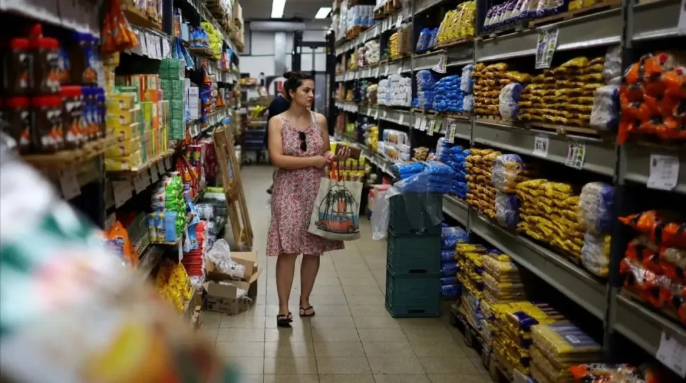 El nuevo IPC preveía una canasta más representativa de los hábitos actuales, con mayor peso de servicios, y menos en alimentos y bebidas.
