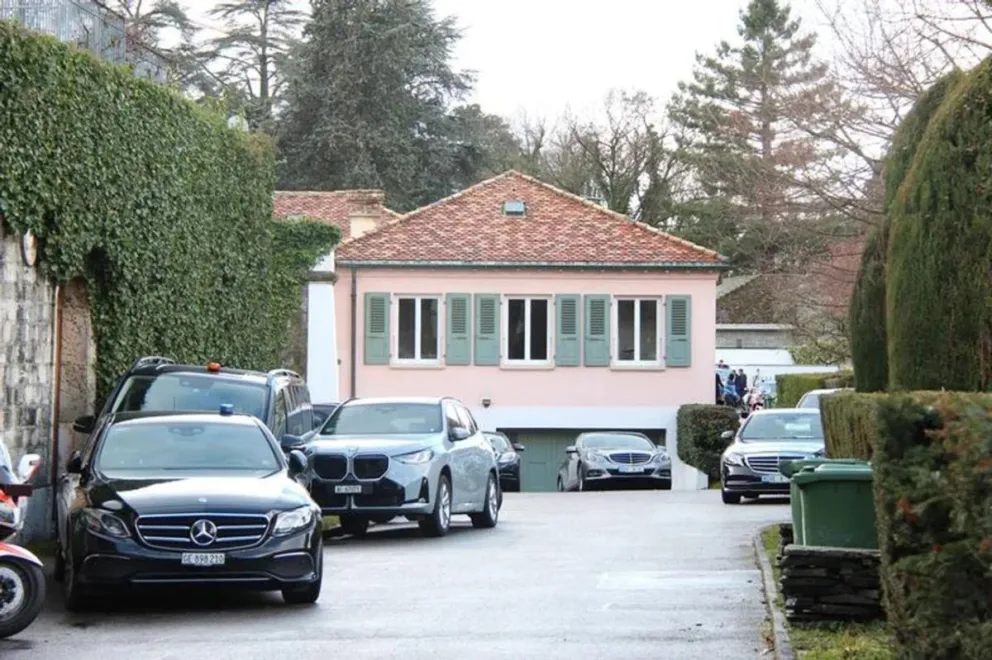 Vista exterior de la zona de reuniones en Ginebra.