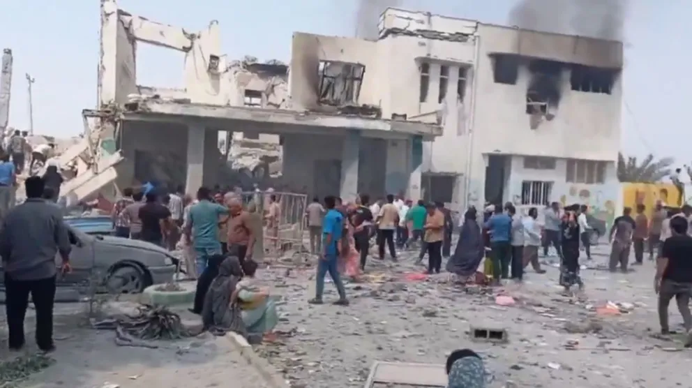 Tras los bombardeos de las fuerzas israelíes y estadounidenses, un misil impactó en una escuela de Minab dejando un saldo de 24 víctimas fatales.