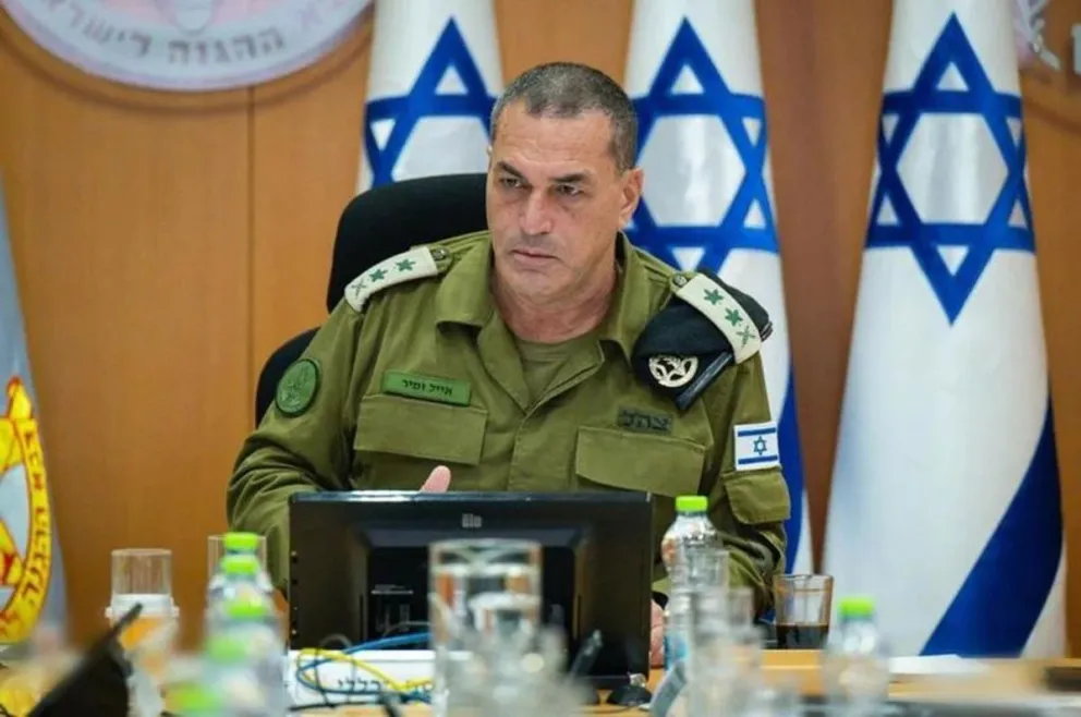 El jefe militar de Israel, Eyal Zamir, anunció este lunes que el Ejército lanzó "una campaña ofensiva contra Hizbulá".