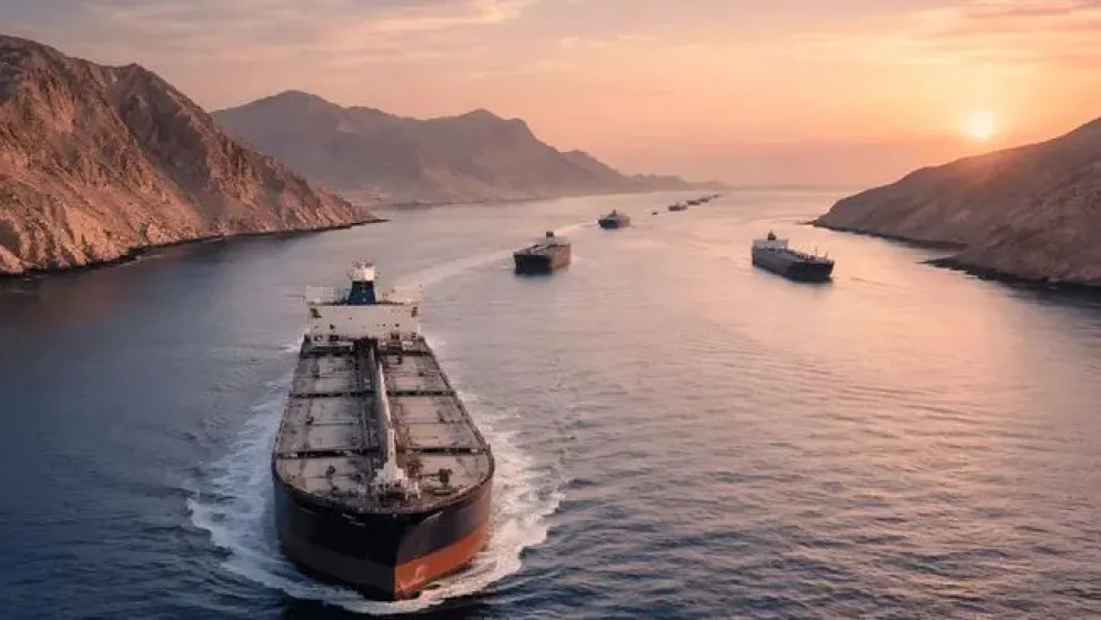 El estrecho de Ormuz conecta el Golfo Pérsico con el océano Índico y es una de las rutas energéticas más importantes del mundo.
