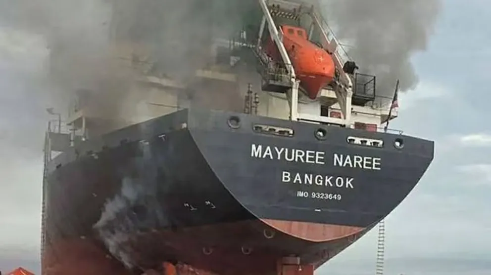 El ataque de Irán a varios buques comerciales en el estrecho de Ormuz provocó el alza de los precios del petróleo.