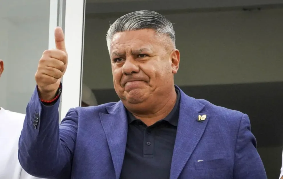 El presidente de la Asociación del Fútbol Argentino (AFA), Claudio “Chiqui” Tapia, fue autorizado por la justicia para salir del país.