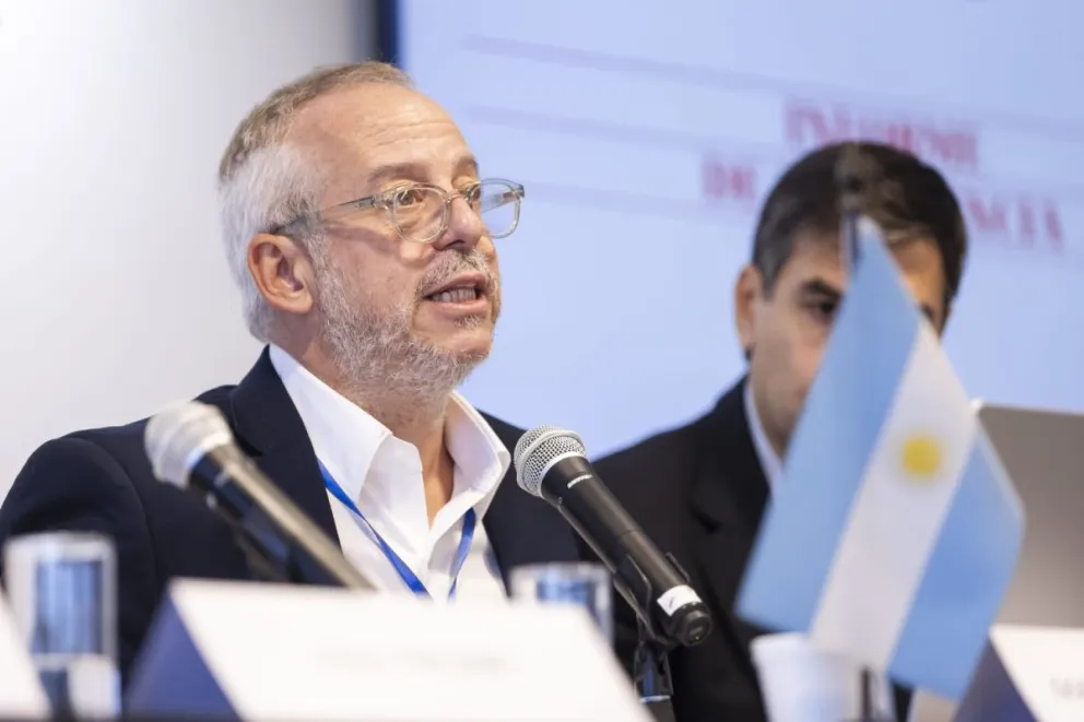  Martín Etchevers, el presidente de Adepa, durante la 190 Jornadas de Directores. / Camila Ferrer Pose y ADEPA