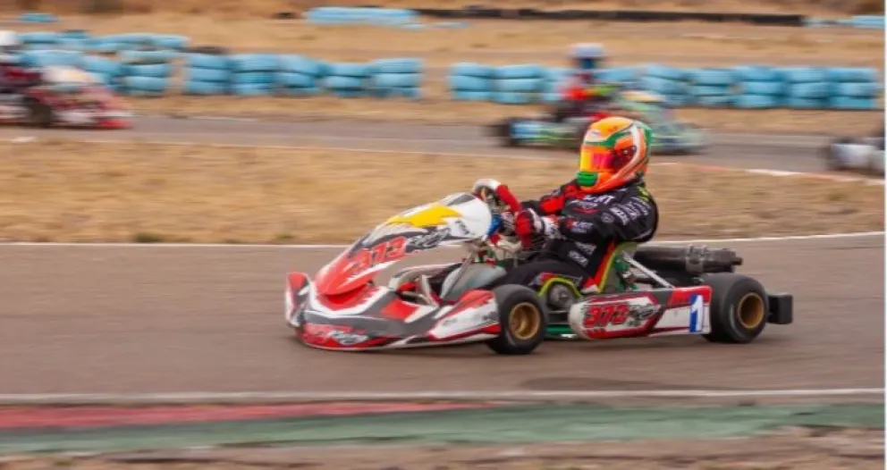 Se espera este domingo una jornada lluviosa en Comodoro Rivadavia en la segunda fecha del campeonato de karting 2026 organizado por la AKPS. (Fotos: Prensa F.Ch.A)