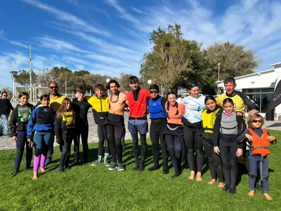 El Club Náutico Rada Tilly se metió en el podio en la Copa Ballenas