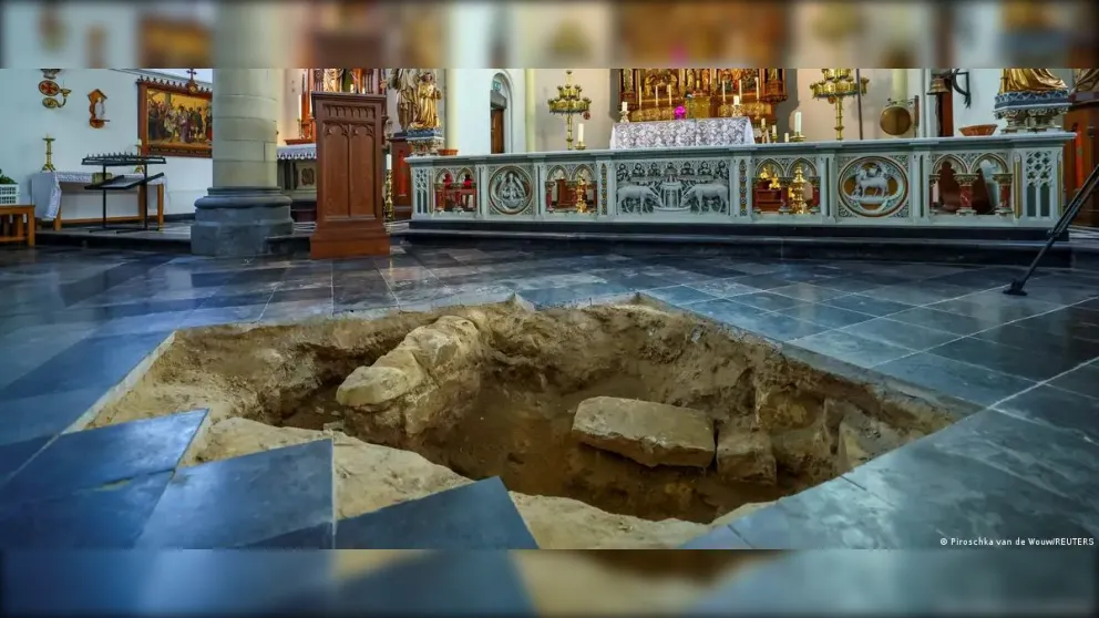Un esqueleto hallado bajo el altar de una iglesia en Maastricht podría ser el del mosquetero d'Artagnan.