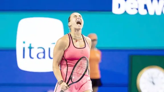 Sabalenka le ganó a Gauff y consiguió el “Sunshine Double