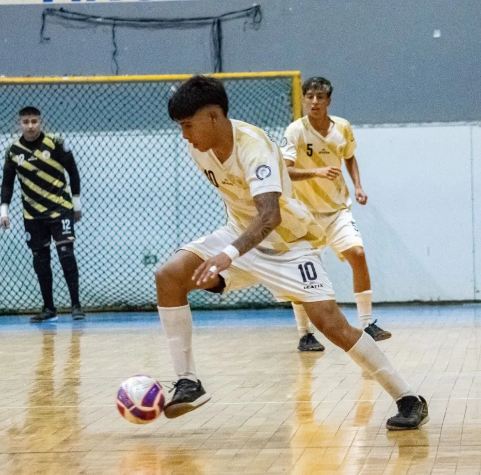 Diego Benito es uno de los convocados. Face: Halcones Futsal.