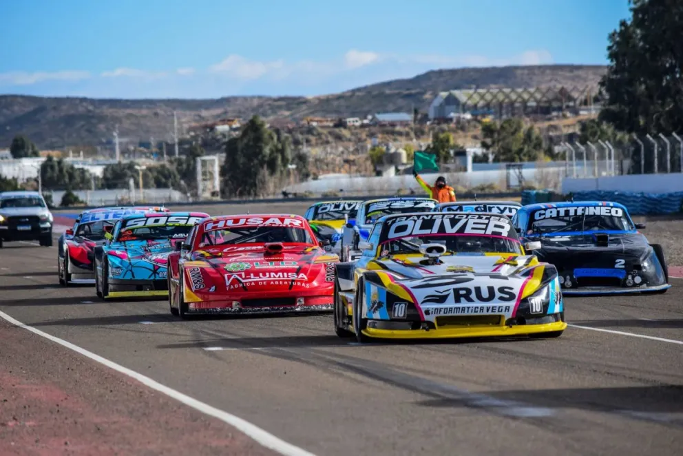 El Auto Moto Club de Comodoro Rivadavia estará organizando la segunda fecha del año con las categorías de pista el 10, 11 y 12 de abril en el autódromo General San Martín.