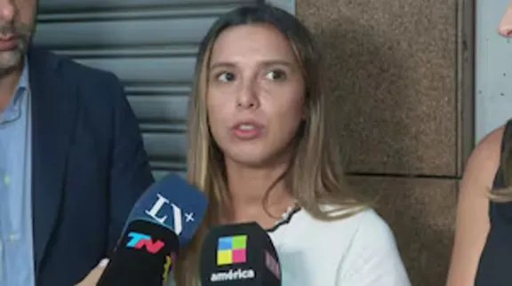 Agostina Páez regresa a la Argentina después de tres meses de detención en Brasil
