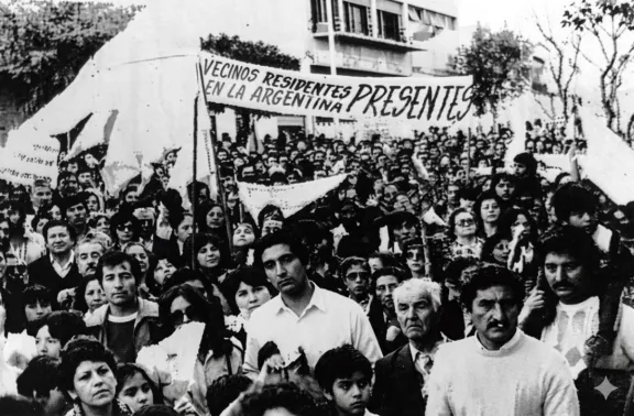 Comodoro 1982: El despertar de una comunidad entre el temor y la solidaridad