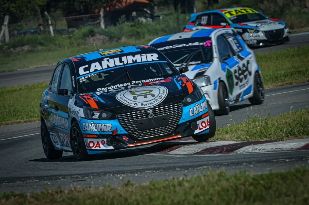 El piloto de Comodoro Rivadavia Renzo Blotta, quien está radicado en Puerto Madryn, sigue representando a la provincia del Chubut en la Clase 2 del Turismo Nacional.