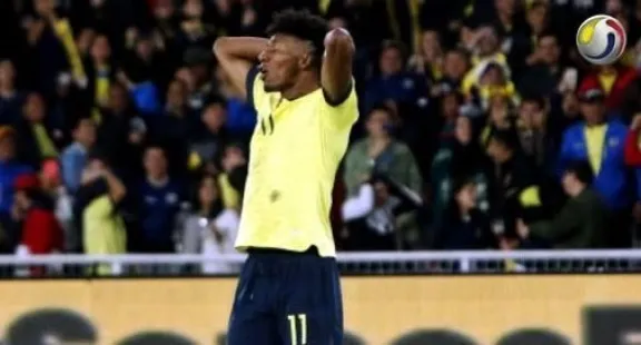 Beccacece apartó a tres jugadores de Ecuador por indisciplina