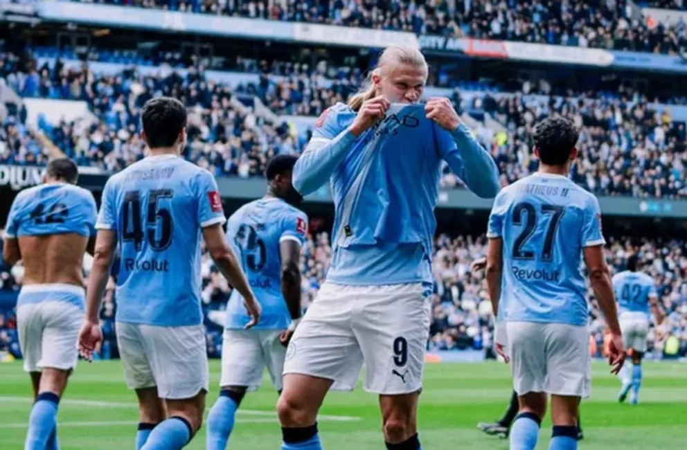  Erling Haaland fue la gran figura del partido convirtiendo dos tantos.