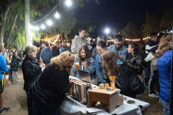 Rada Tilly despide el verano con un Patio Gastronómico