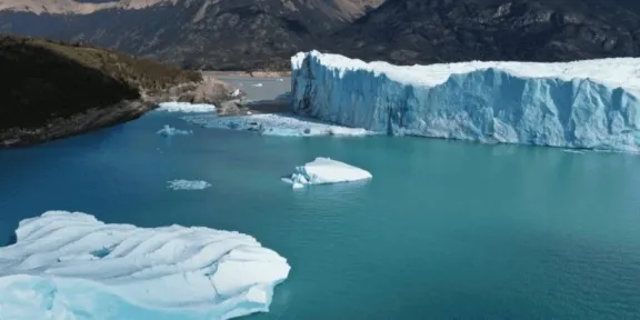 Río Negro negó permisos mineros en zonas glaciares y apuntó contra la oposición