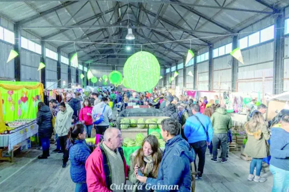 Impulsan charla internacional sobre oportunidades productivas en la Fiesta del Citron en Gaiman