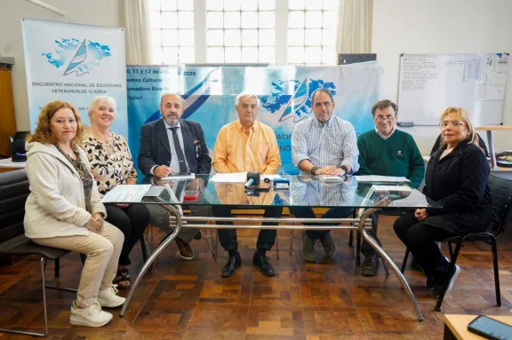 Voces que reconstruyen la historia: se lanzó en Comodoro el Encuentro Nacional de Escritores Veteranos de Guerra